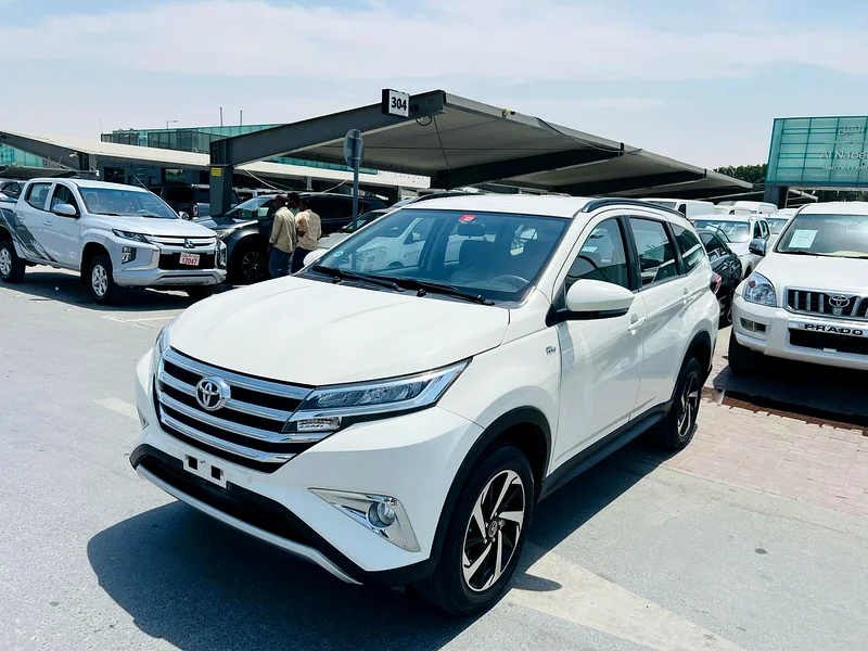 2023 Toyota Rush 7 Passengers63147687354882112