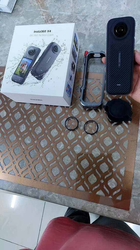 كاميرا Insta360 X463173146859010112