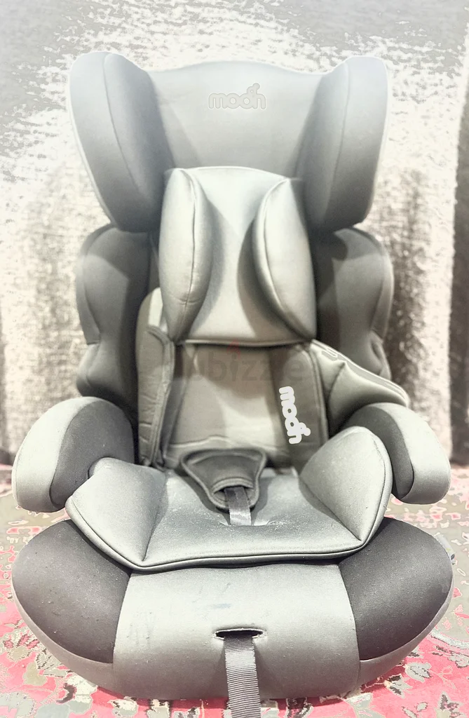Kids Car Seat with perfect condition used for less than 3 months.632301931005461116