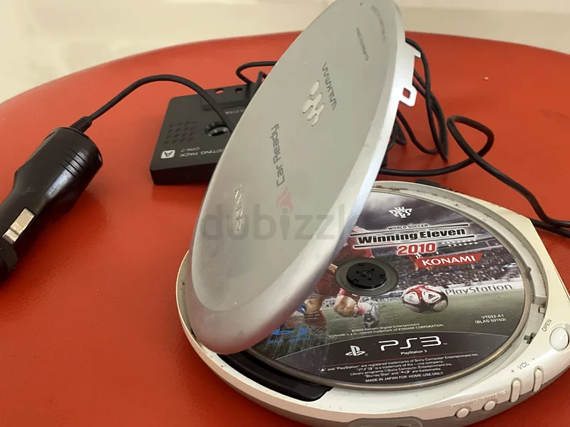 Sony Car Ready Walkman CD Player - سعر مناسب. ضروري البيع اليوم  Audio Experience!63262938181763111