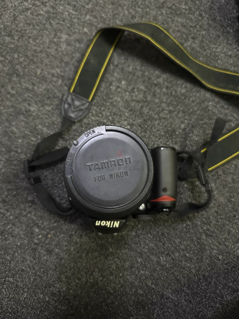 Nikon digital camera 3D000632351133300491118