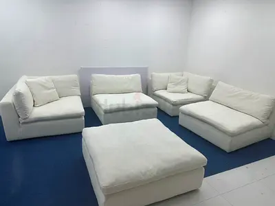 Looks like new condition marina home modular sofa