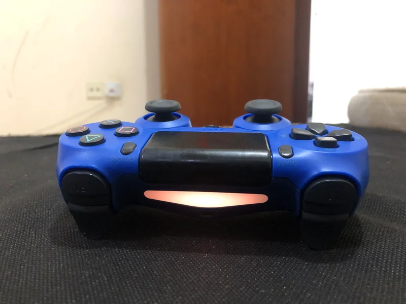 وحدة تحكم لاسلكية PS4 دوالشوك63232652783362111