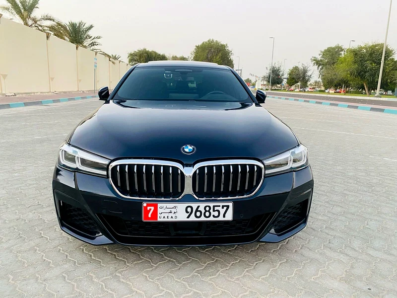 بي إم دبليو 520i موديل 2022، طقم إم، المواصفات الكورية، شبه جديد بحالة ممتازة632287846595871123