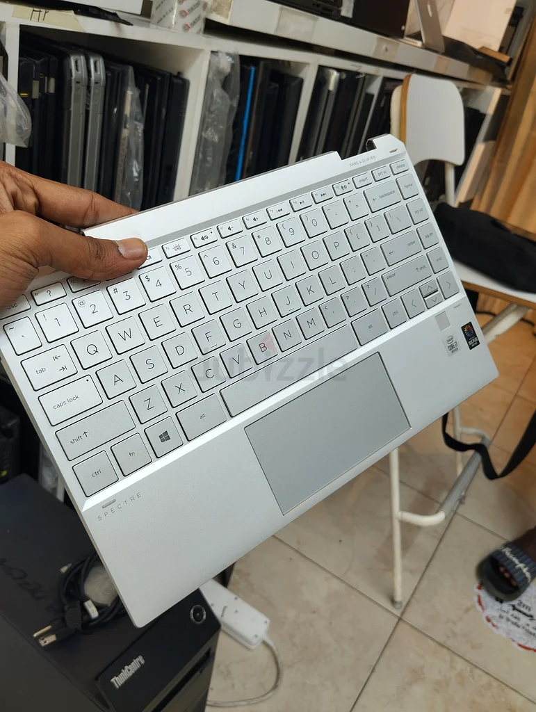 جزء C مع لوحة مفاتيح ووسادة ماوس من طراز HP Spectre 13-aw0003dx632550013162251118