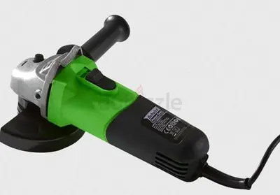 ANGLE GRINDER
