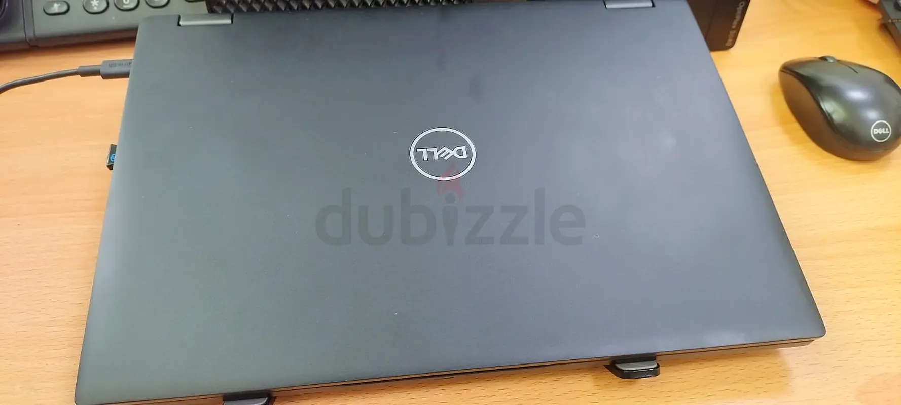 Dell Laptop - Sleek and Powerful for All Your Needs!