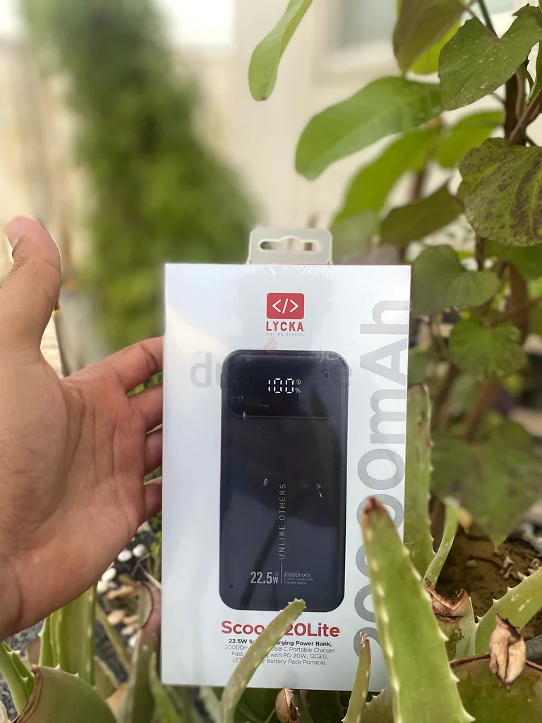 بنك الطاقة LYCKA Scoop20Lite - جديد بالكامل وجاهز للاستخدام!63192100347779112