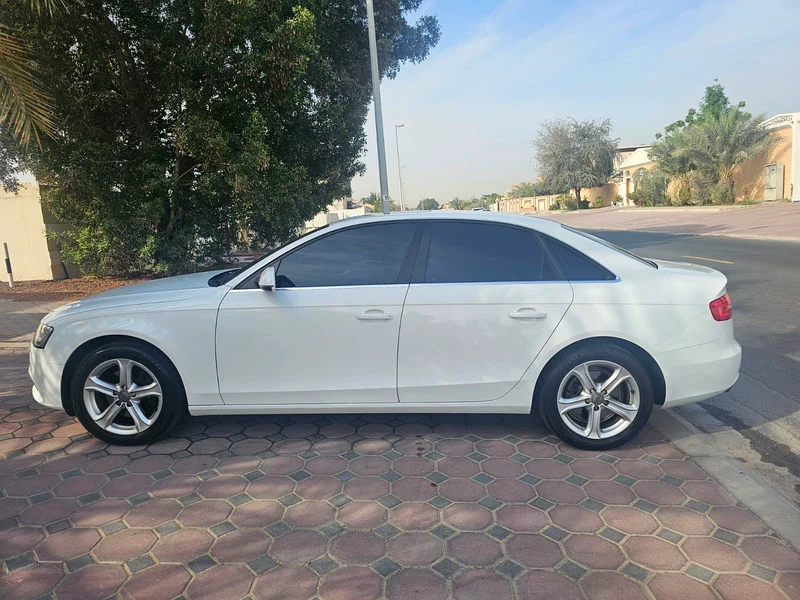 Best price audi a4 full options gcc top clean in out great driving632247902382091128