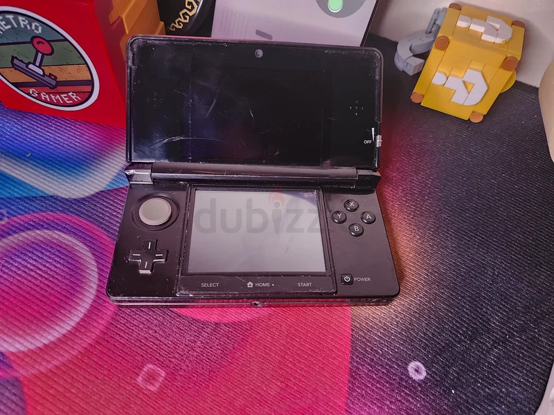 نينتندو 3DS باللون الأسود (معدل)63174799539201112