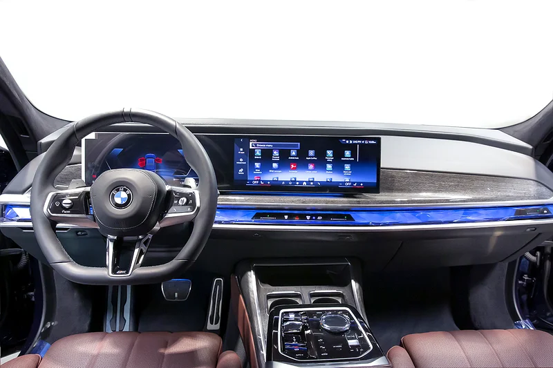 BMW 735i M Sport Individual (REF NO#153640)63158800601091113