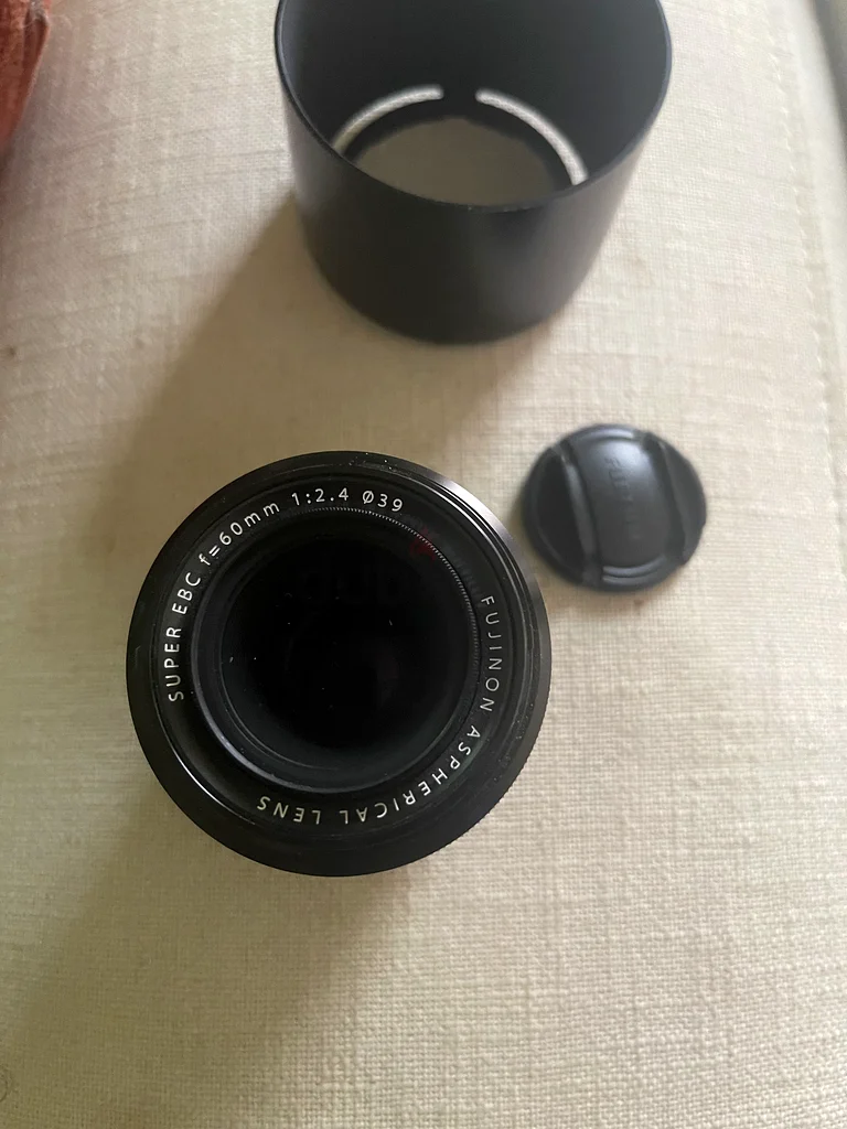 Fujifilm macro lens 60mm f2.463172680951427111