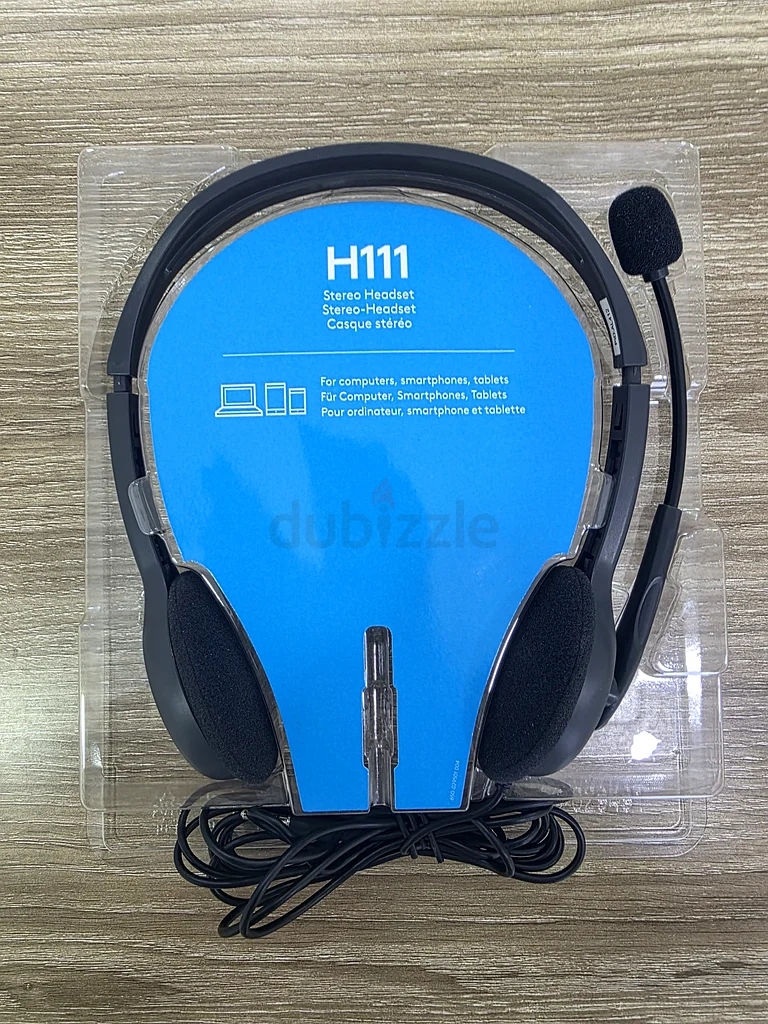 High-Quality Wired Headset with Microphone for Clear Communication63256064828035113