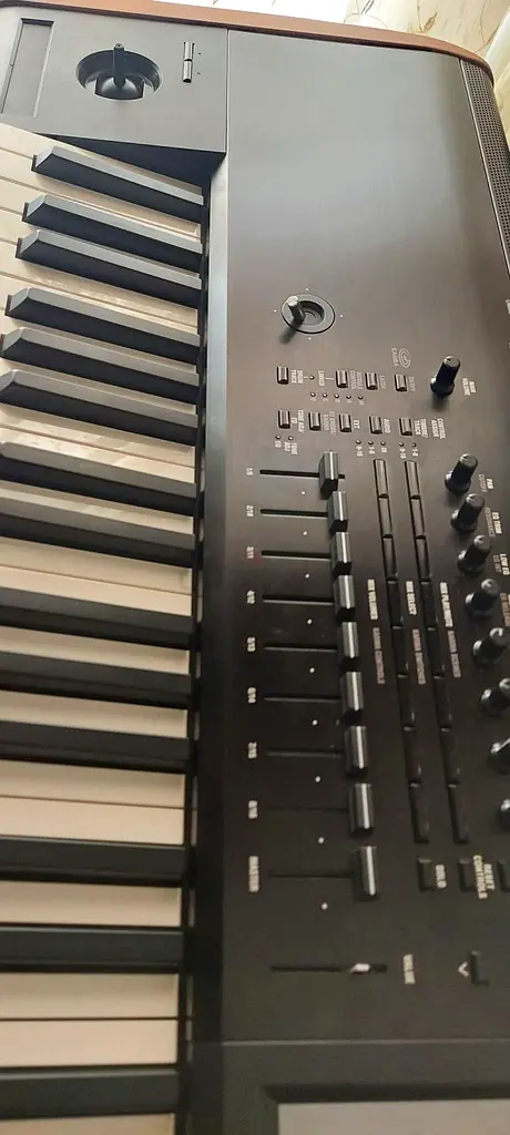 Korg koronos 2 7663226779267458111
