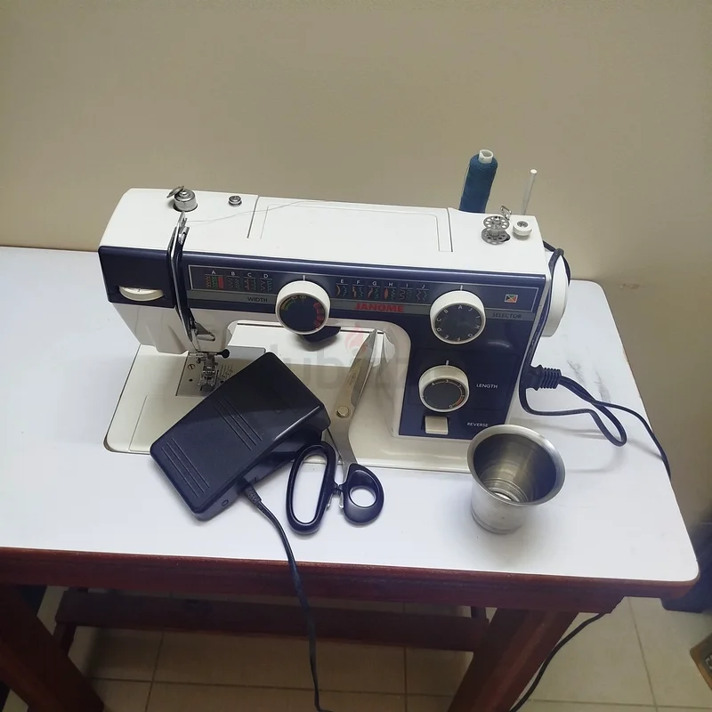 ماكينة الخياطة63257628988419111