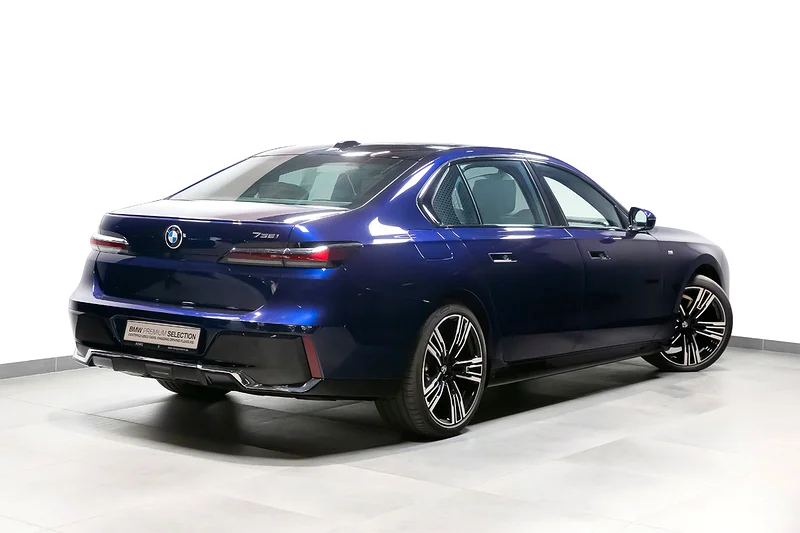BMW 735i M Sport Individual (REF NO#153640)63158800601091112