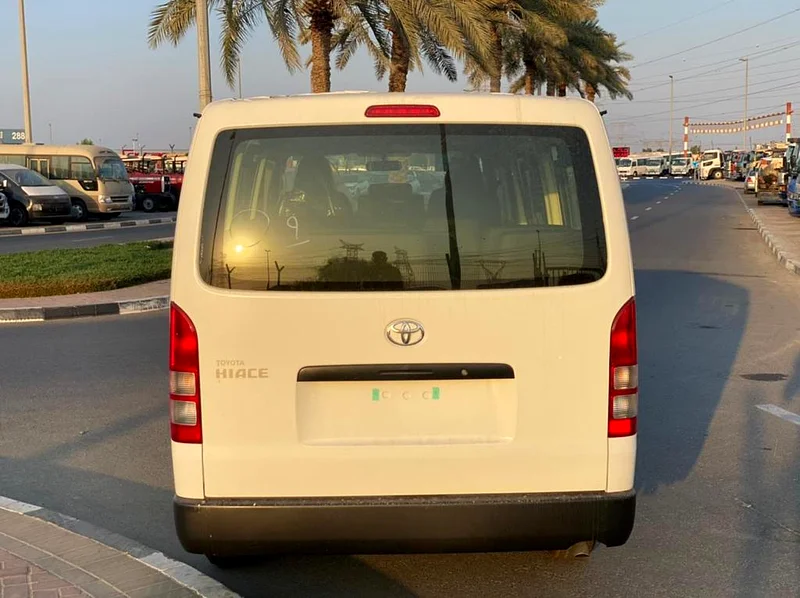 Standard Roof 15 Seater 2.5L Diesel RWD Model 202563401316880386113
