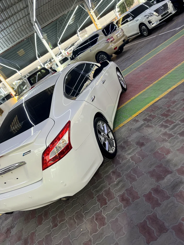 Nissan Maxima 2010 model, Gulf version63228274674691111