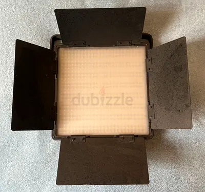 NAN_GUANG CN .600 SA STUDIO FLASH LIGHT