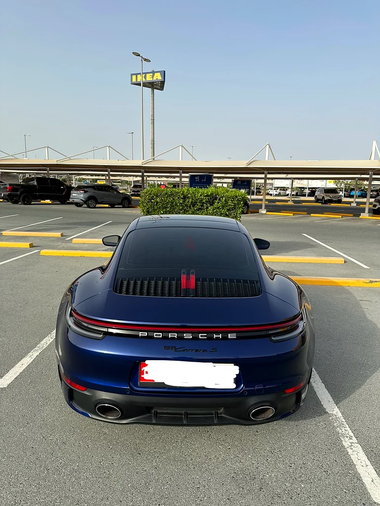 بورشه 911 كاريرا إس63169442593922112
