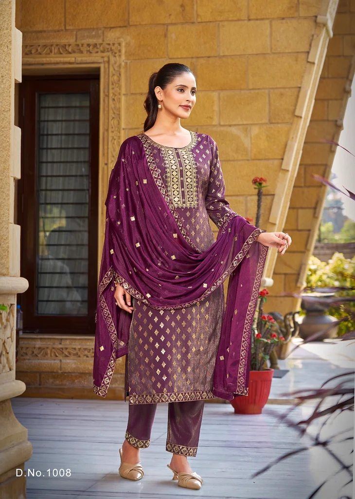 Traditional Wear632396177760021116