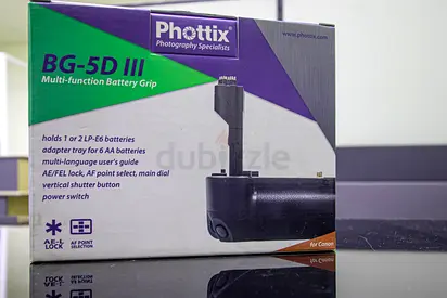 BATTERY GRIP FOR CANON 5D MARK III