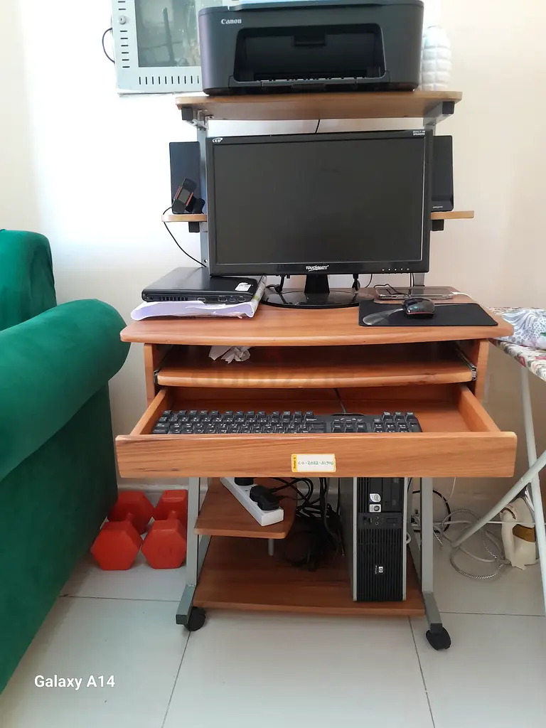 HP Desktop Computer– Perfect for Home and Office Use!63254493217538111