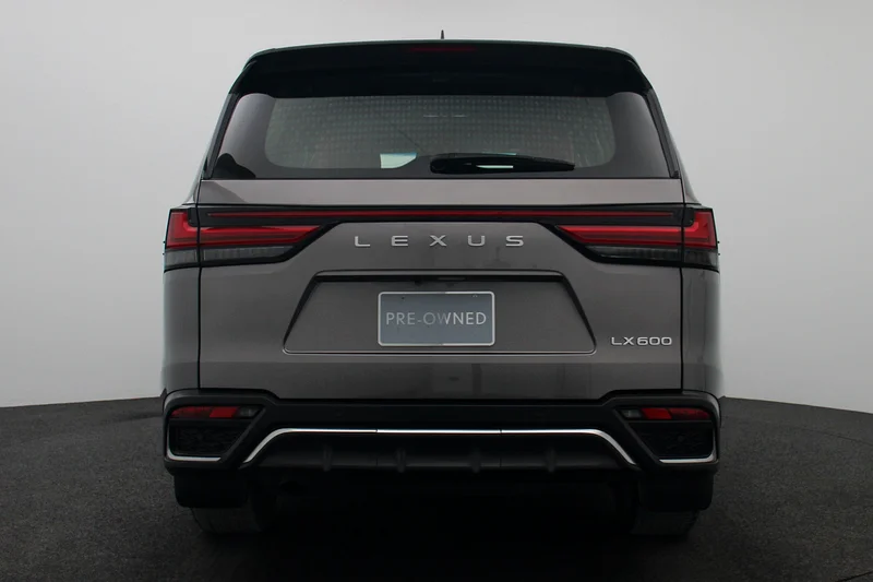 LX600 SUV P 3.5L T AT F Sport Prestige63149580361602113