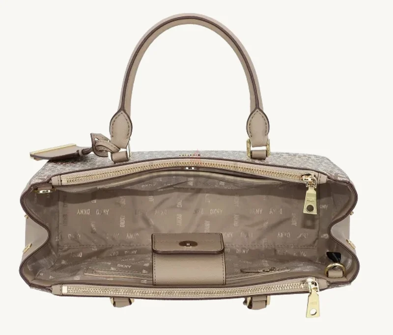 حقيبة DKNY مونوجرام بيجر مستعملة62935675688195112