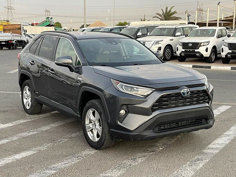 طراز تويوتا راف4 الهجين XLE عام 2020، بحالة جيدة جدًا من الخارج والداخل، للمزيد من المعلومات يرجى الاتصال63146742029826111