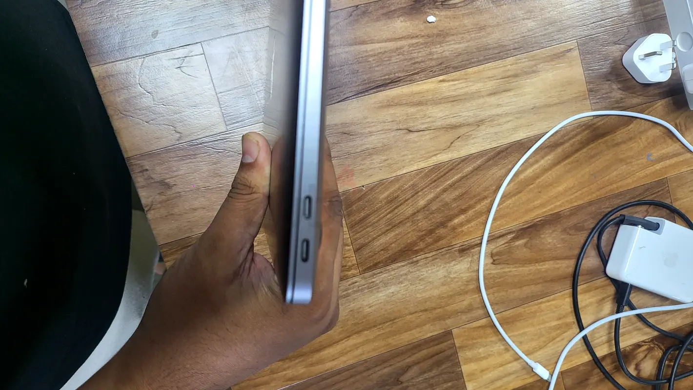MacBook air 13 for sale63256077260289113