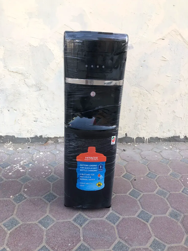 Hitachi bottom load water dispenser