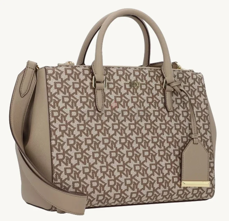 حقيبة DKNY مونوجرام بيجر مستعملة629356756881951126