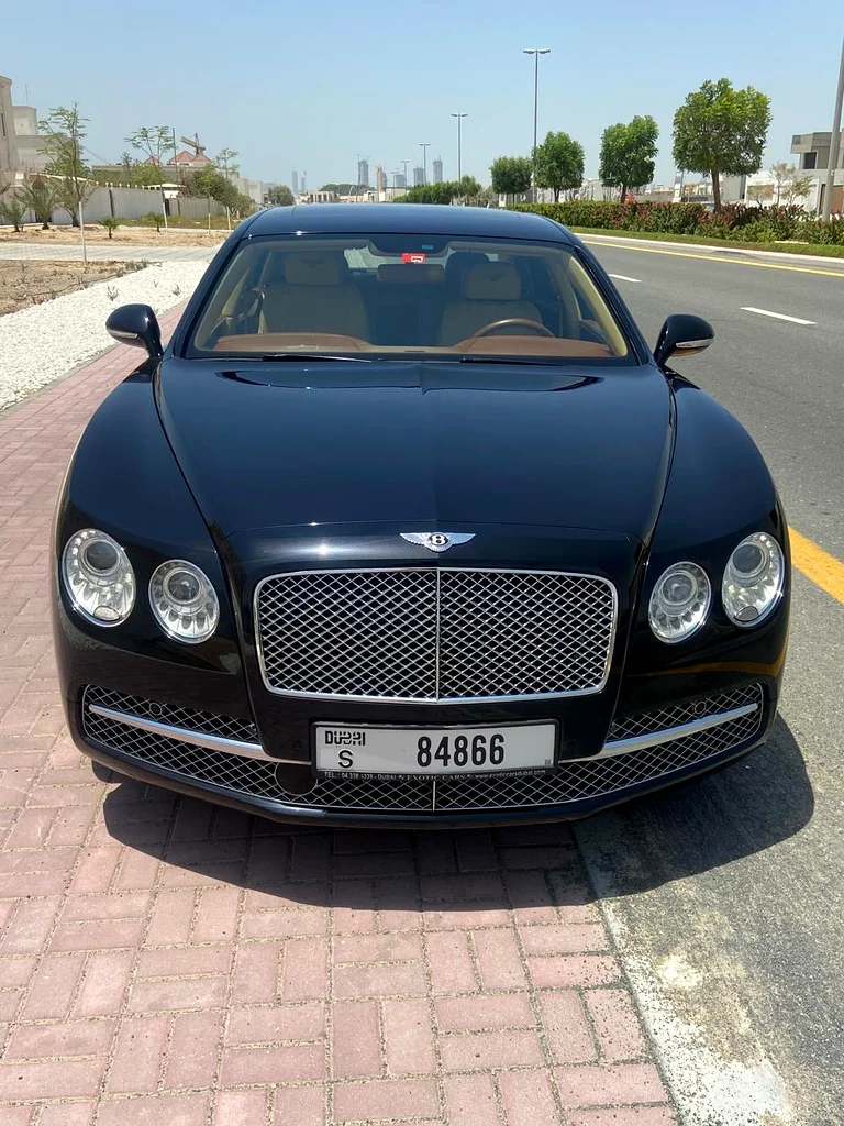 Bentley 2014 flying super GCC one owner no paint no accident63174304183683112
