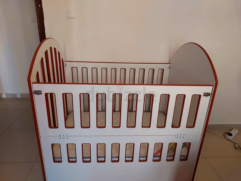 سرير أطفال للبيع [جديد تمامًا]63206883423745111