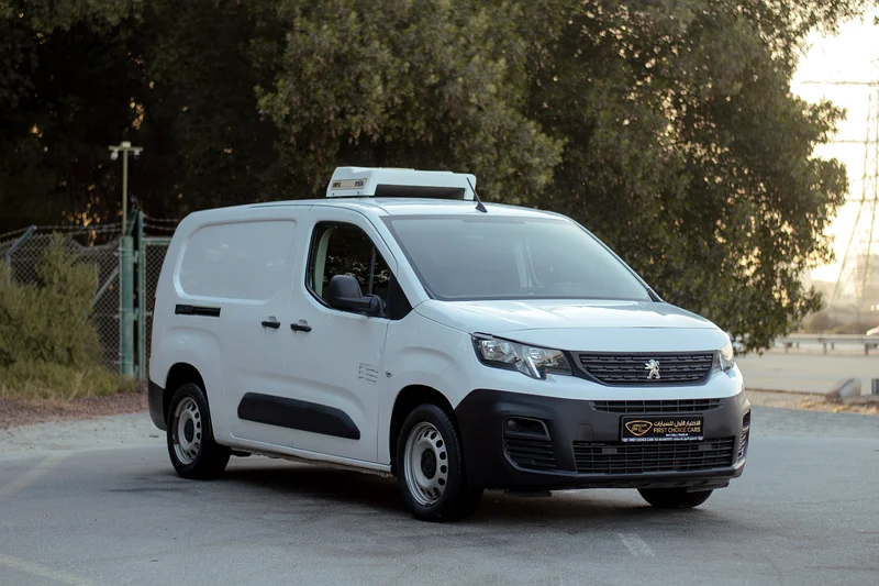 2022 | PEUGEOT PARTNER | CHILLER VAN | GCC SPECS | P0630162935672038785111