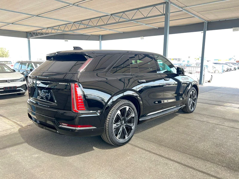 Cadillac Escalade IQ Sport 263174774945794113