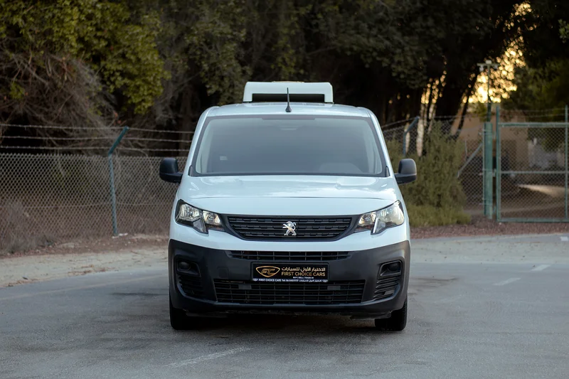 2022 | PEUGEOT PARTNER | CHILLER VAN | GCC SPECS | P0630162935672038785114
