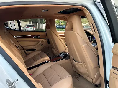 2014 Porsche PANAMERA — миниатюра 7