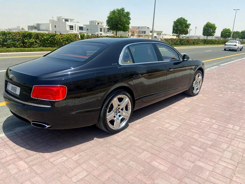 Bentley 2014 flying super GCC one owner no paint no accident63174304183683113