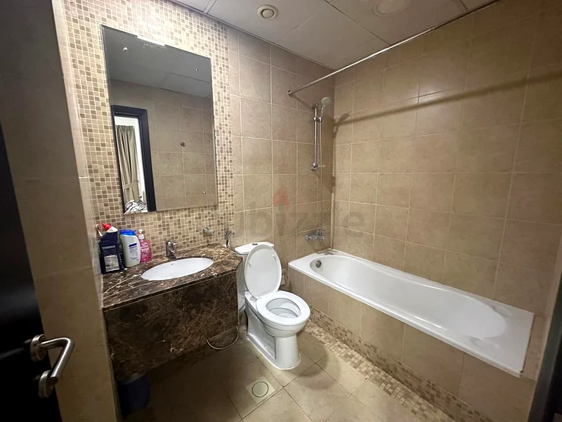 Room Available for Monthly Rent62868789787011113
