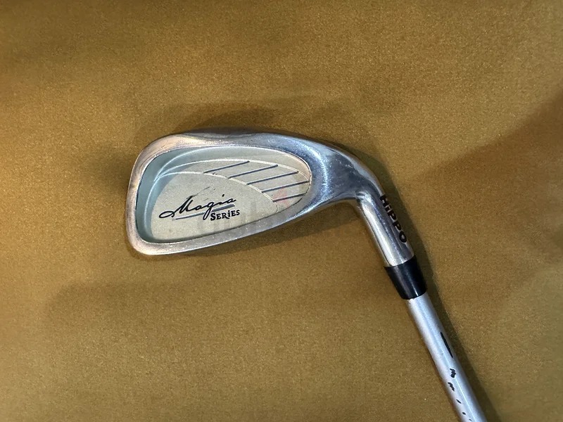 Ladies Magia 7 Iron, Lightweight Graphite Shaft (L Flex) RH Right Handed Golf Club63170403945089112