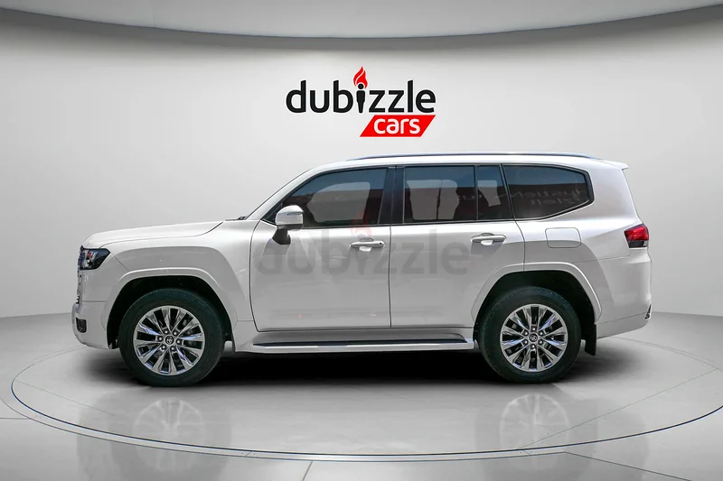 AED 4027/month | 2022 Toyota Land Cruiser  Gxr | GCC Specs | Ref#31261563157882985729114