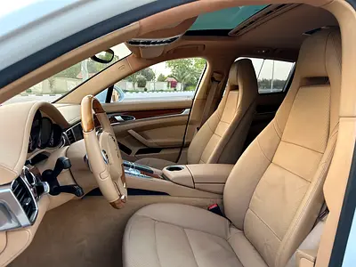 2014 Porsche PANAMERA — миниатюра 4