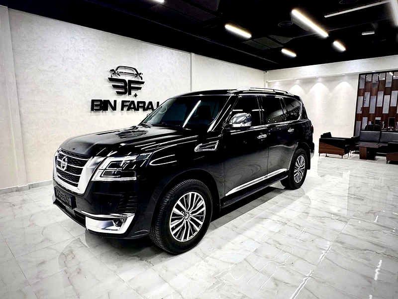 Nissan Patrol Platinum 202163140689502210112