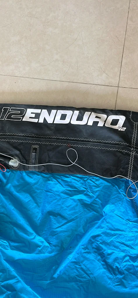 Kite ozone enduro v2 1263242170207234113