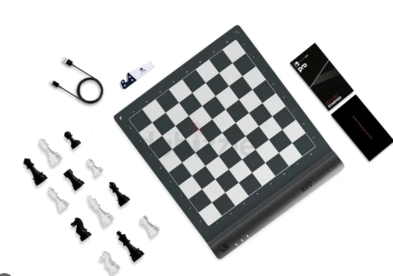 CHESS - Square Off PRO - Electronic Smart, Interactive, AI based Tournament size Chessboard63244206568065114
