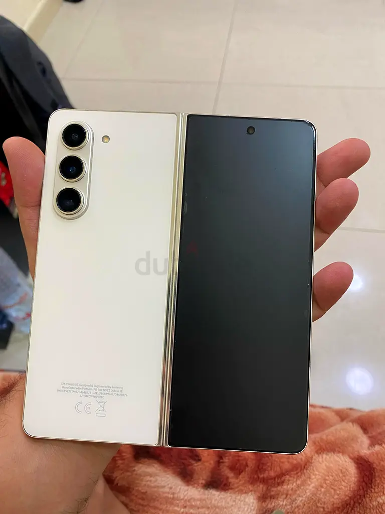 Samsung Galaxy Z Fold 5- Foldable Luxury!