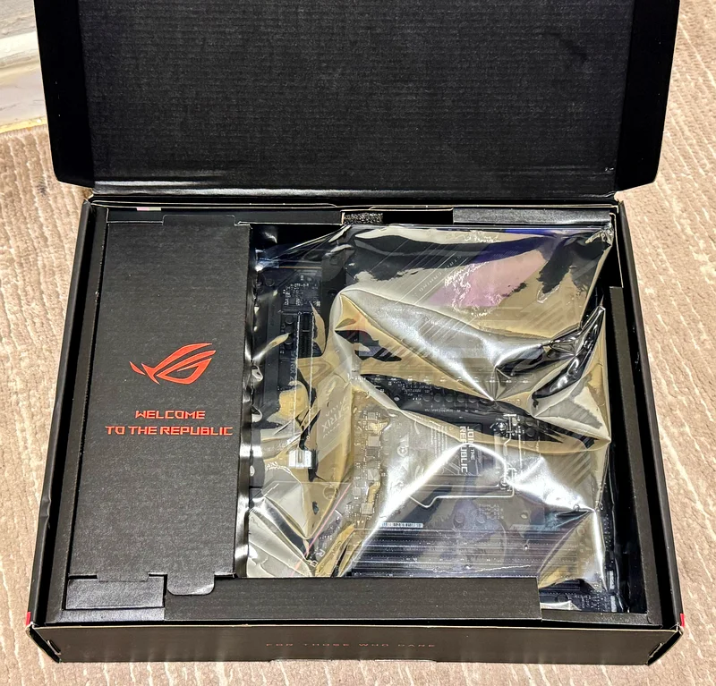 ROG STRIX Z590-E63256595369218112