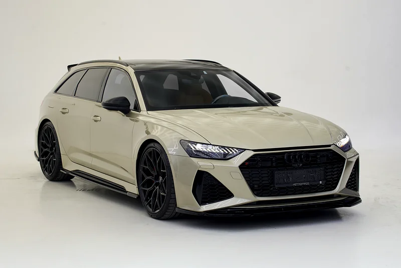 AUDI RS6 202163168496890113112